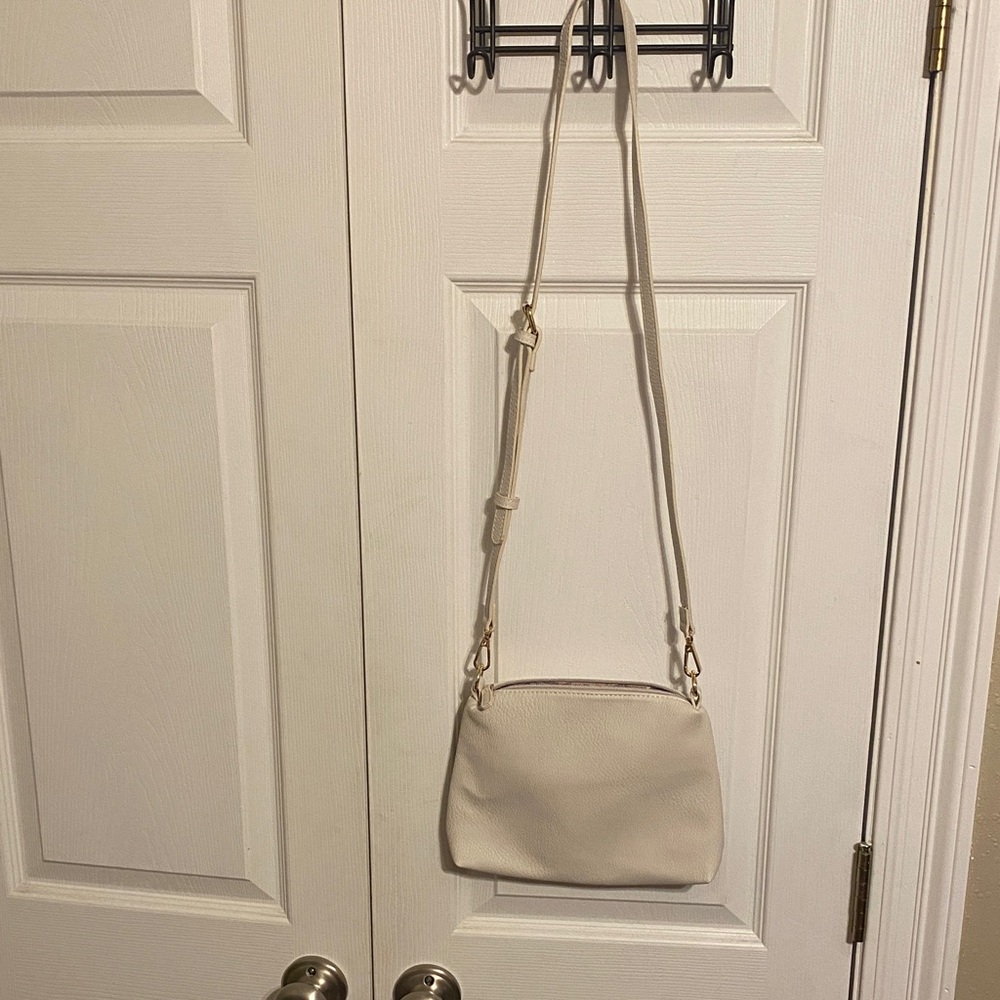 Antik Kraft Cream Crossbody Bag